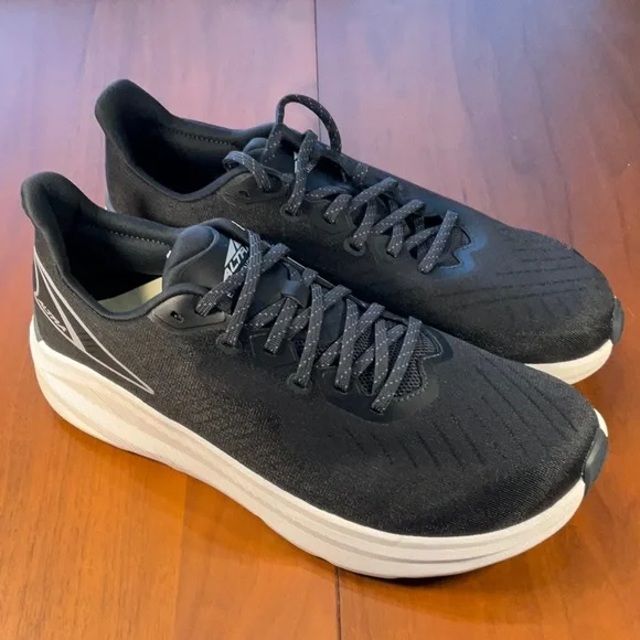 Altra Experience Form Stability Sample